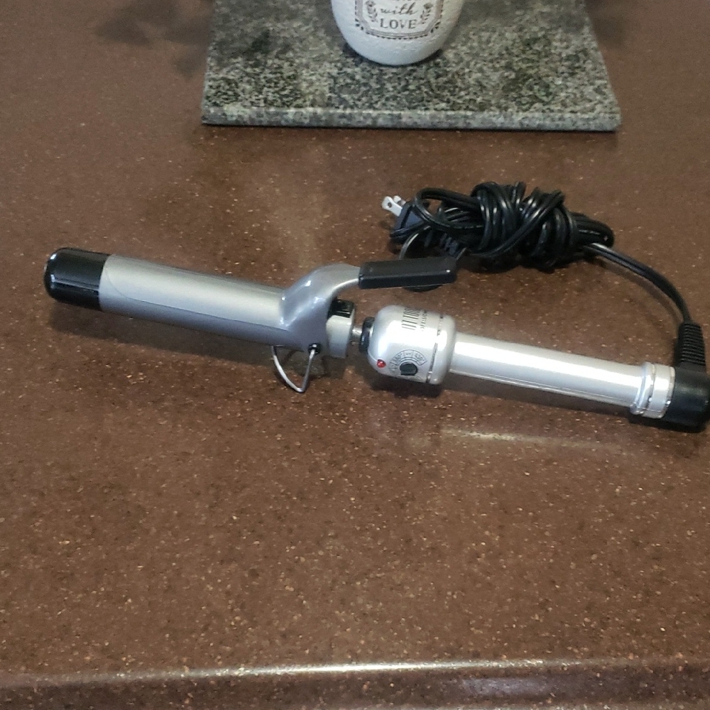 Hot Tools Diamond Platinum Nanoceramic Curling Iron -1-1/4" (#HTP06)